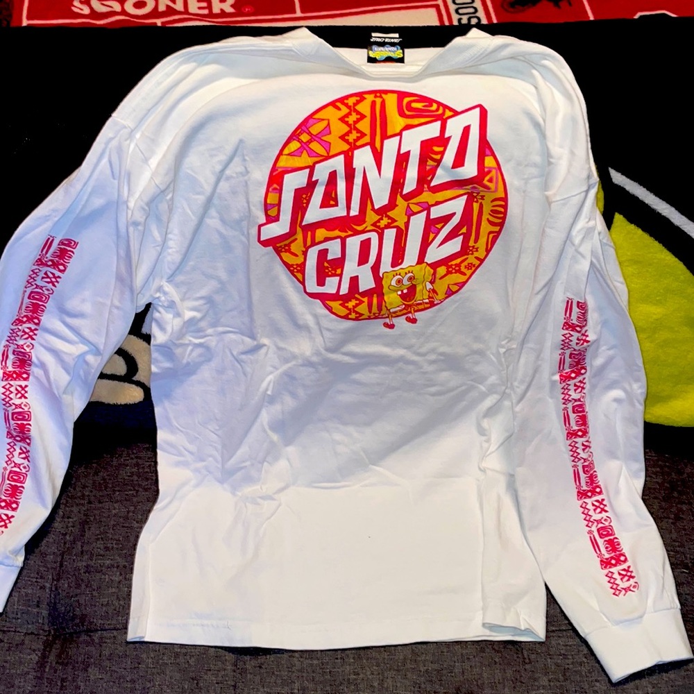 Santa Cruz SpongeBob SquarePants limited edition colab large long sleeve tee.